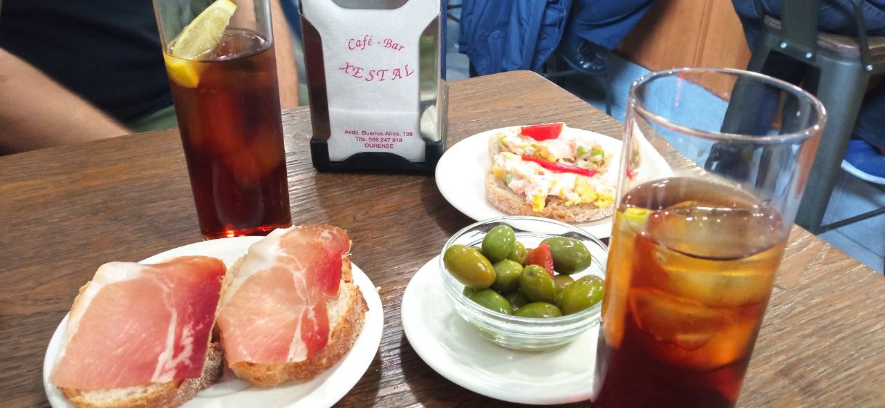 Cafe Bar Xestal · Fotos 15
